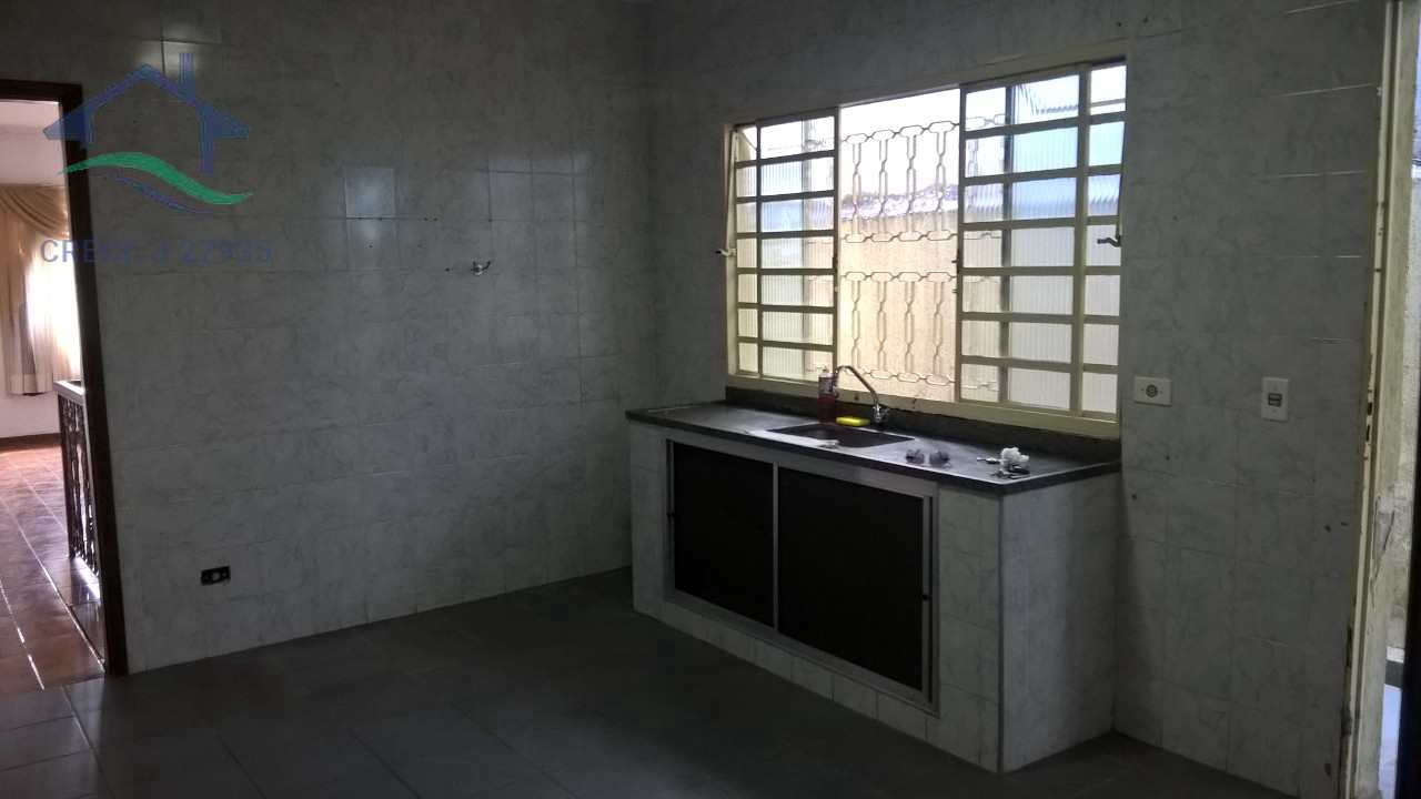 Sobrado à venda com 2 quartos, 127m² - Foto 3