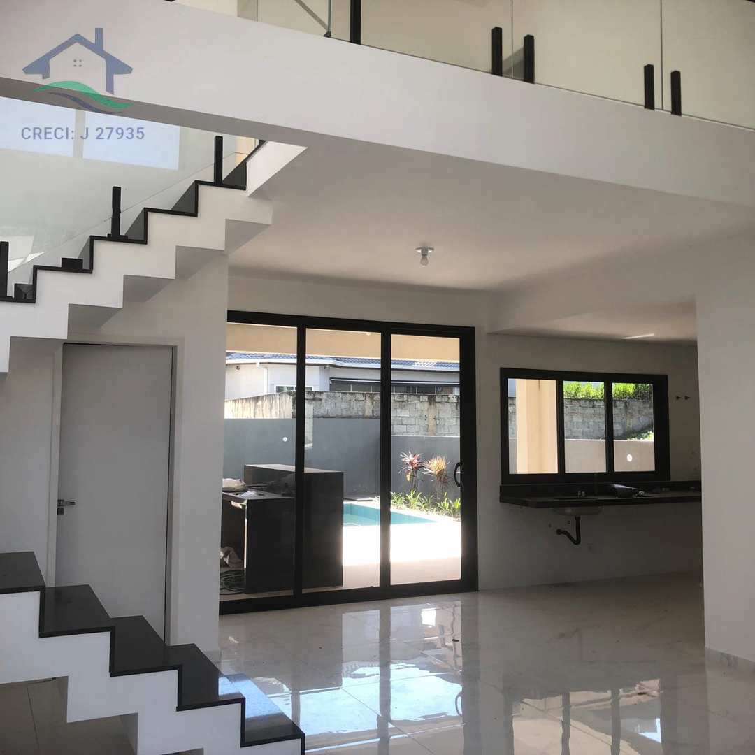 Casa de Condomínio à venda com 3 quartos, 177m² - Foto 2