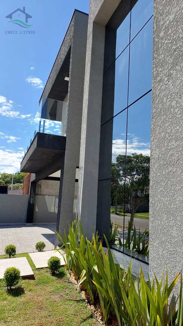 Casa de Condomínio à venda com 4 quartos, 360m² - Foto 2