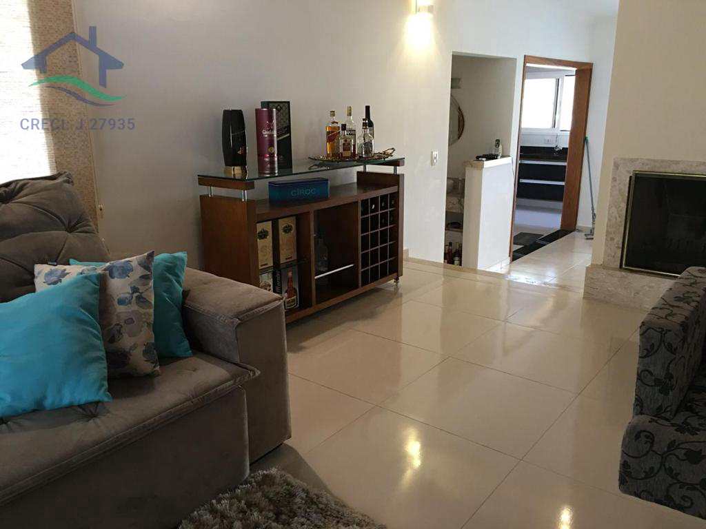 Casa de Condomínio à venda com 3 quartos, 390m² - Foto 4