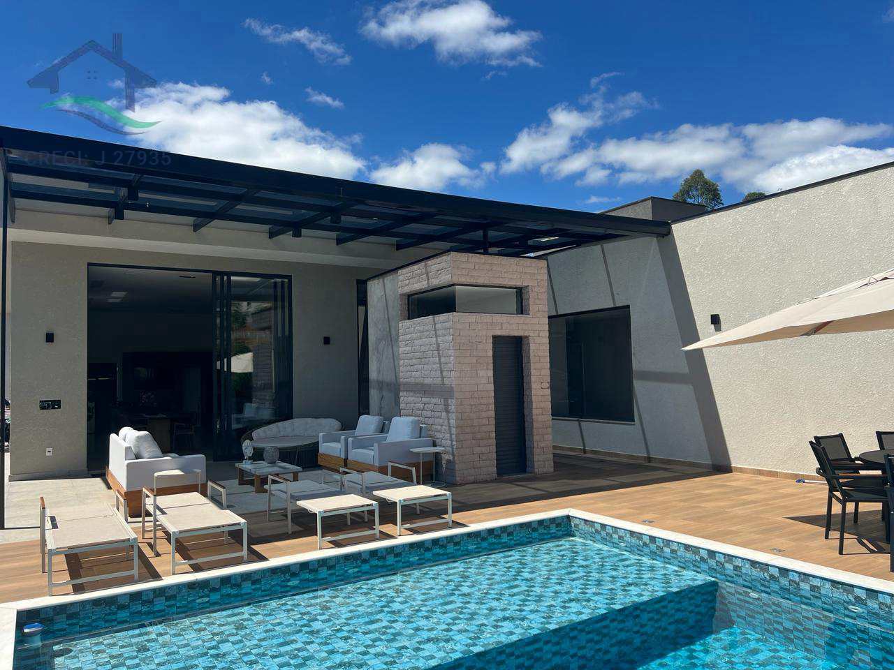 Casa de Condomínio à venda com 4 quartos, 352m² - Foto 13