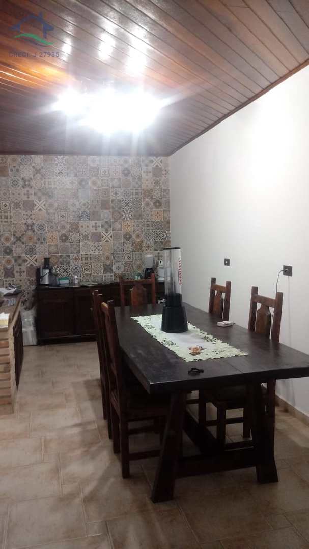 Fazenda à venda com 3 quartos, 450m² - Foto 4