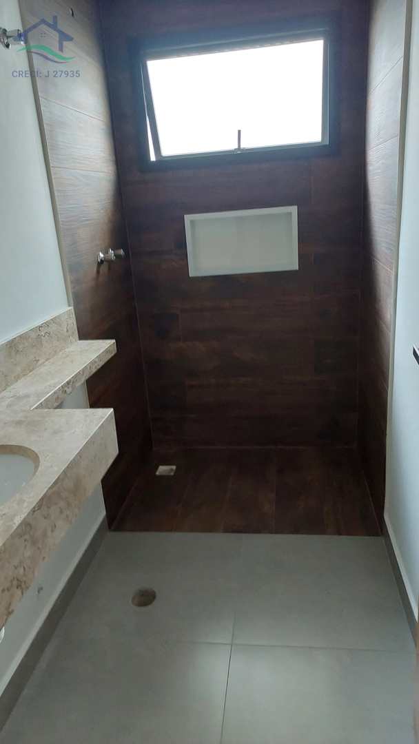 Casa de Condomínio à venda com 3 quartos, 240m² - Foto 5