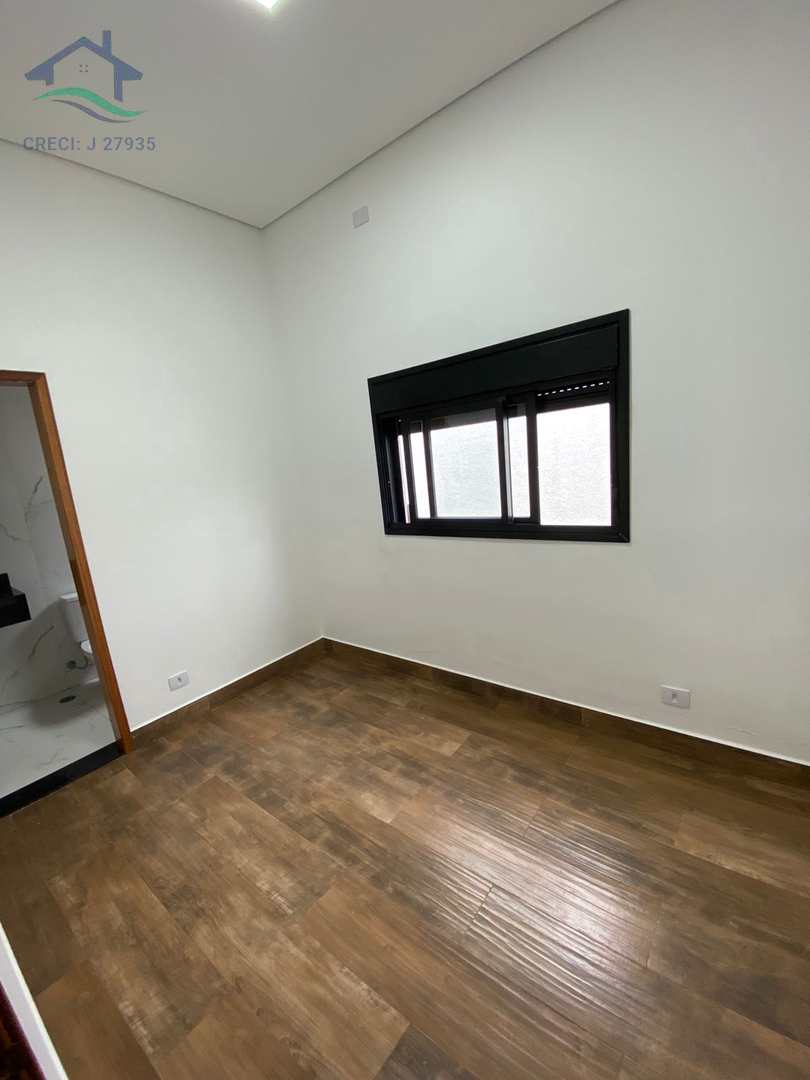 Casa de Condomínio à venda com 3 quartos, 240m² - Foto 5