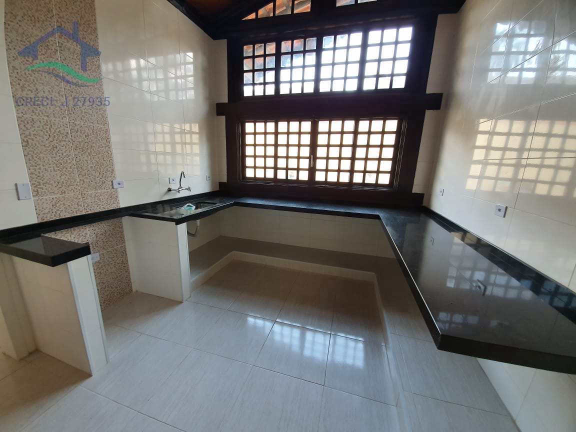 Casa à venda com 2 quartos, 300m² - Foto 7