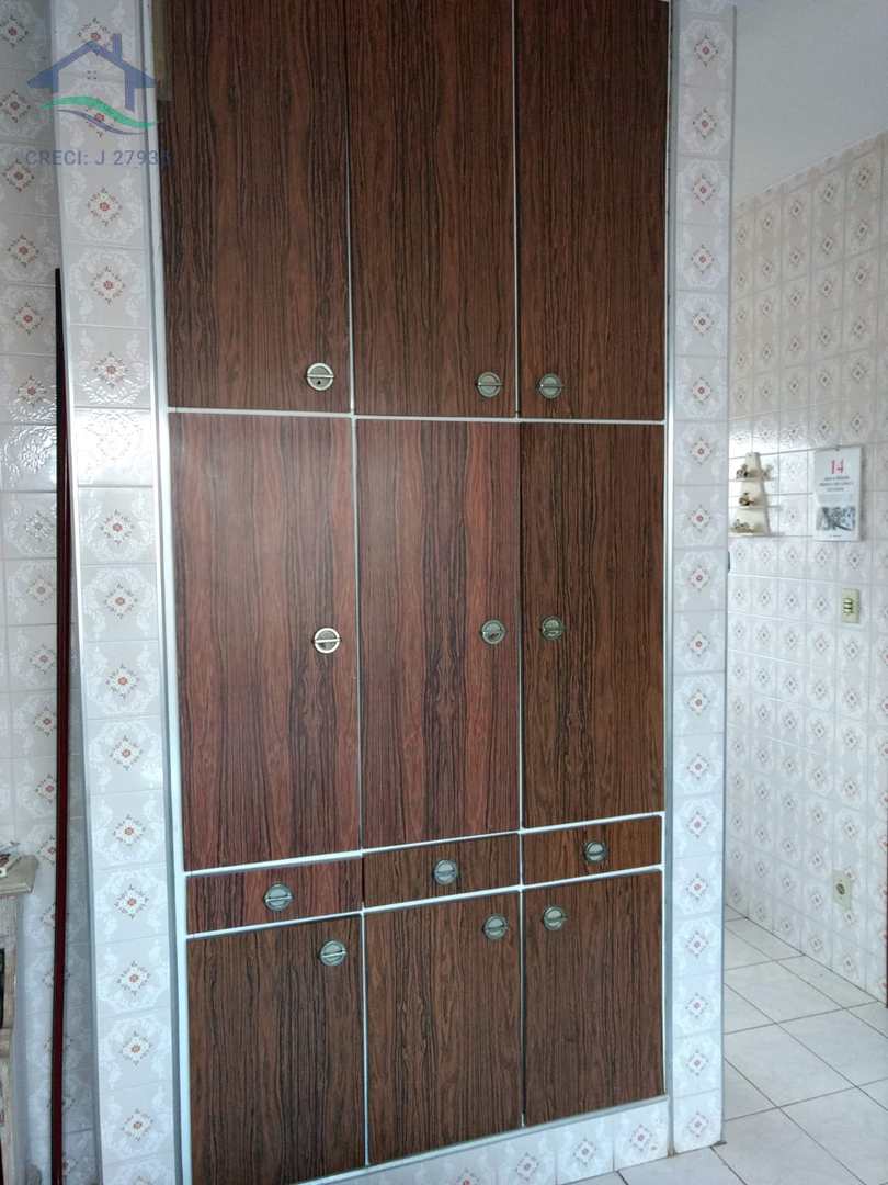 Casa à venda com 3 quartos, 173m² - Foto 9