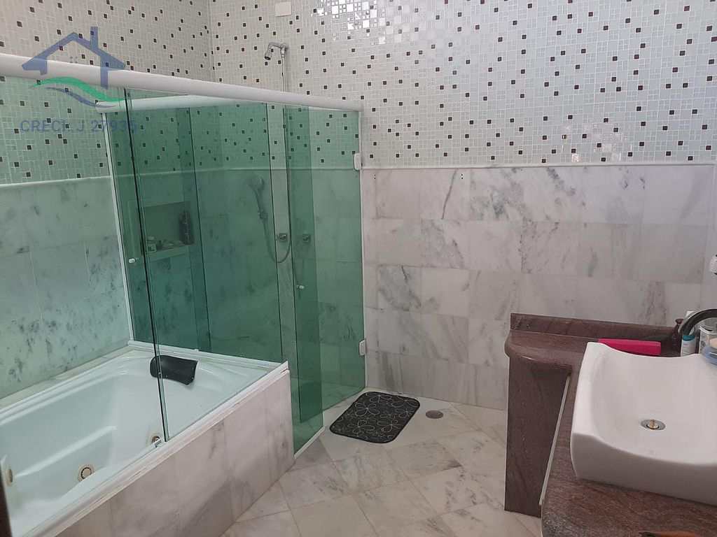 Casa de Condomínio à venda com 5 quartos, 600m² - Foto 17