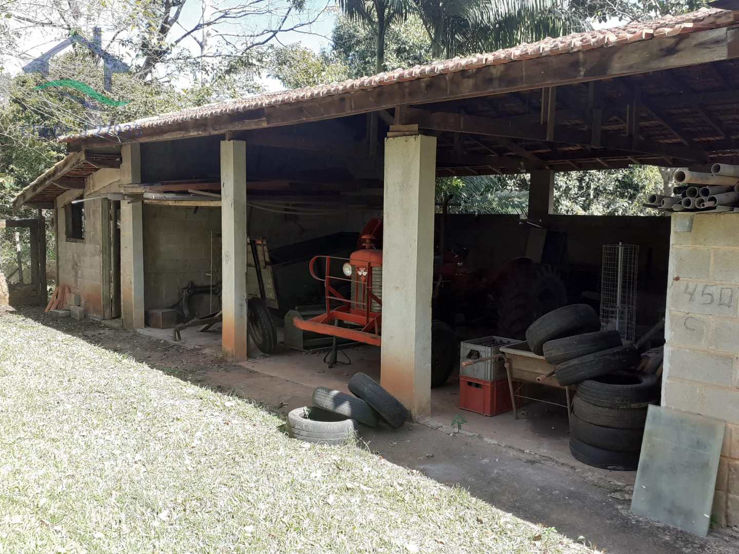 Fazenda à venda com 5 quartos, 400m² - Foto 43