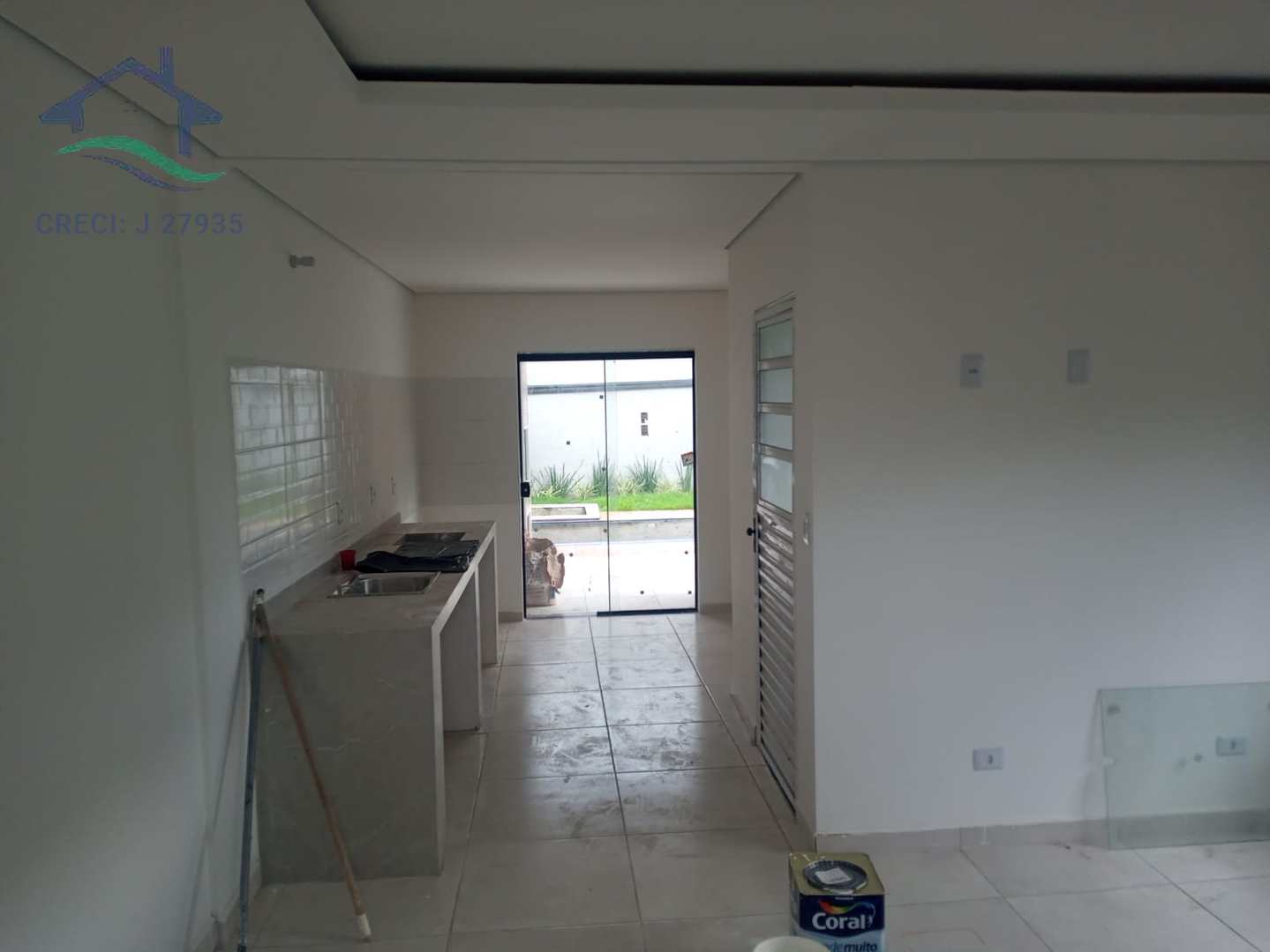 Casa à venda com 3 quartos, 114m² - Foto 8