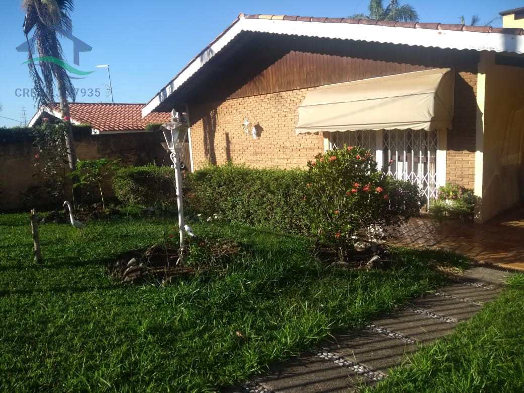 Casa à venda com 3 quartos, 337m² - Foto 16