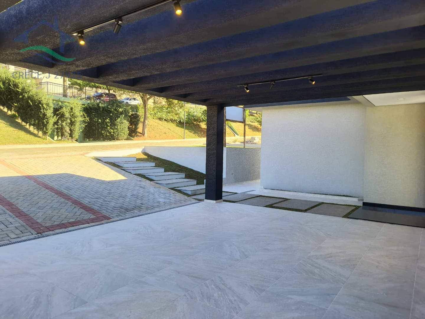 Casa de Condomínio à venda com 3 quartos, 239m² - Foto 38