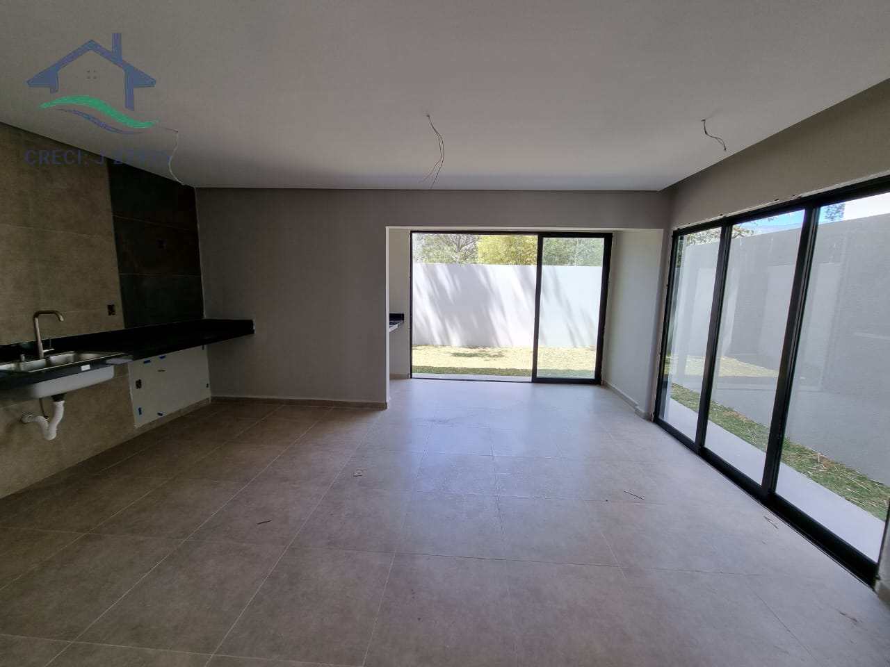 Casa de Condomínio à venda com 2 quartos, 82m² - Foto 8