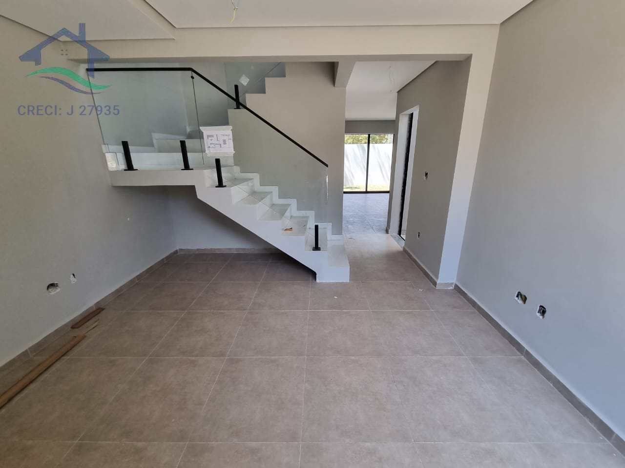 Casa de Condomínio à venda com 2 quartos, 82m² - Foto 2