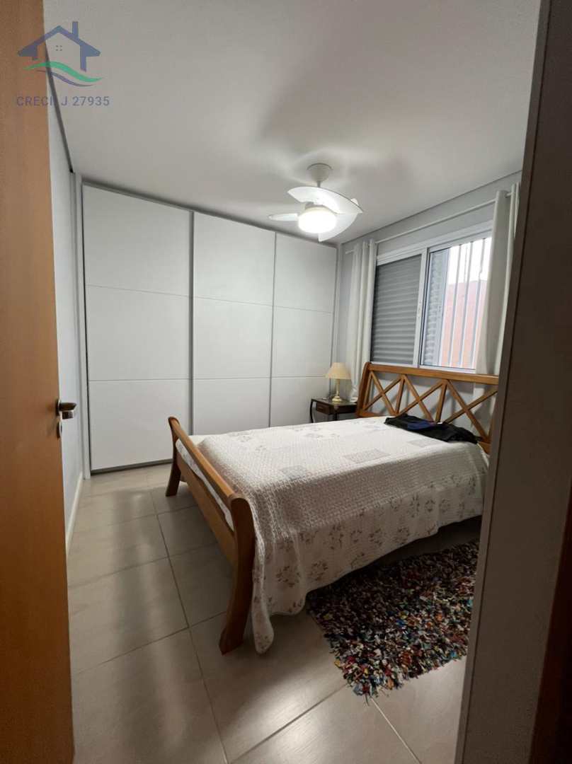 Casa à venda com 3 quartos, 180m² - Foto 8