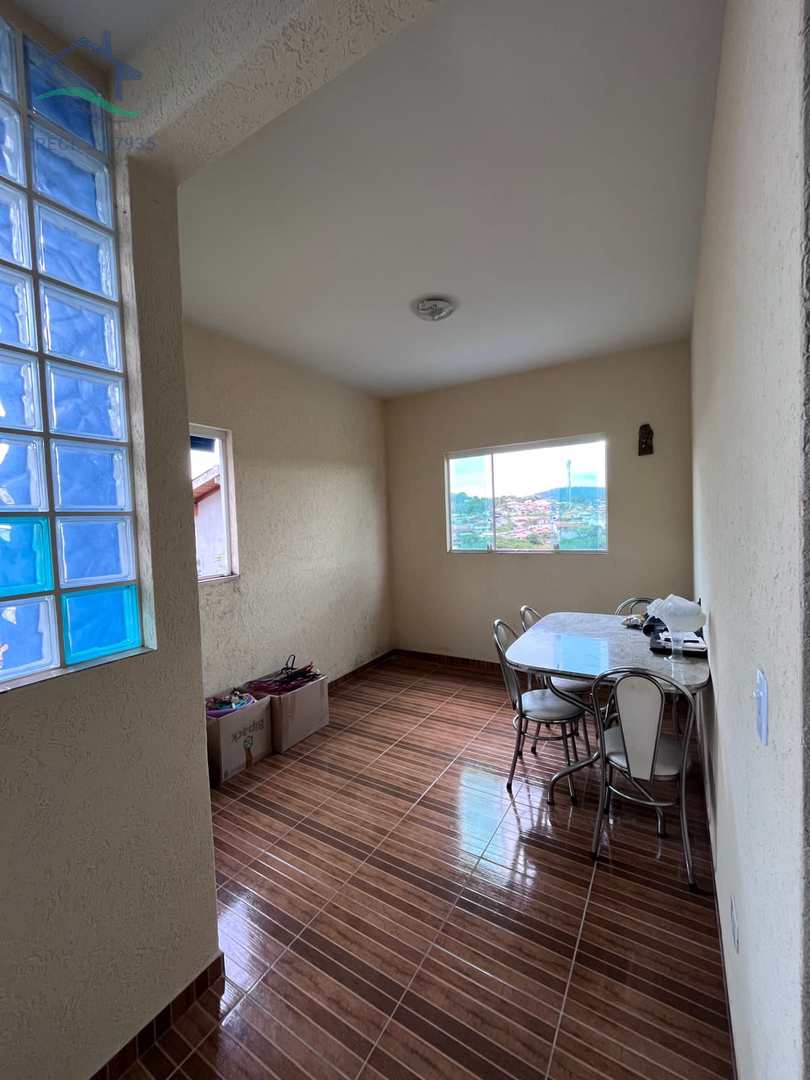 Casa de Condomínio à venda com 4 quartos, 300m² - Foto 5