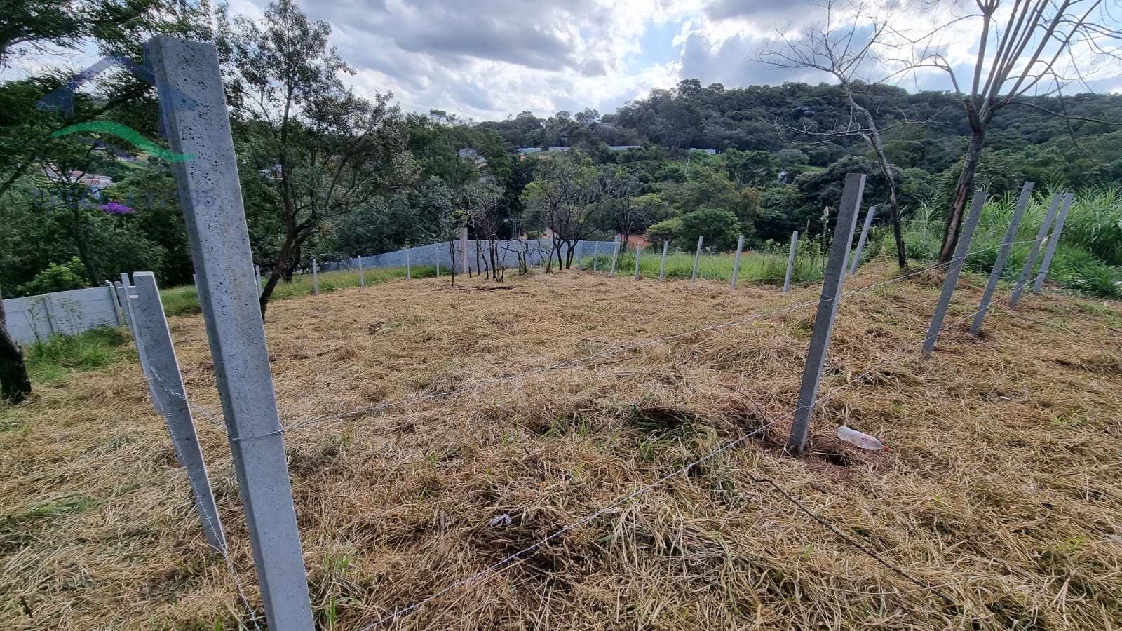 Terreno à venda, 400m² - Foto 1