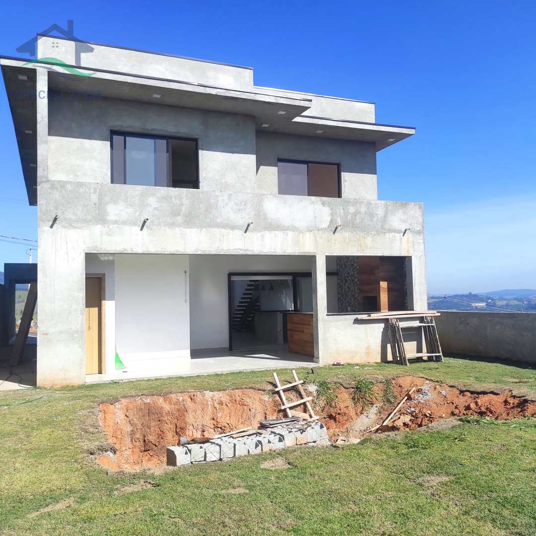 Casa de Condomínio à venda com 4 quartos, 220m² - Foto 1