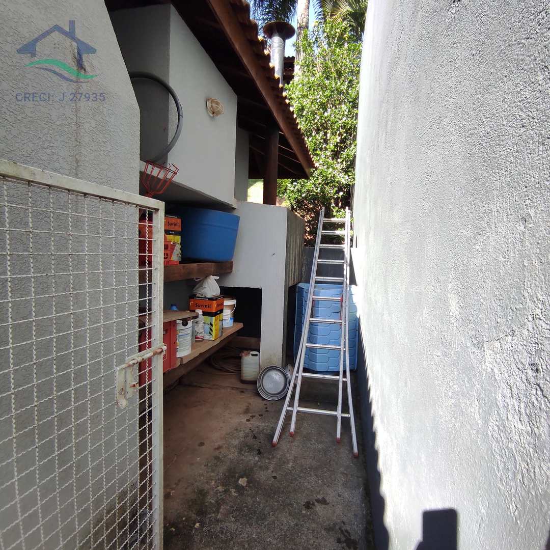 Casa de Condomínio à venda com 4 quartos, 383m² - Foto 10