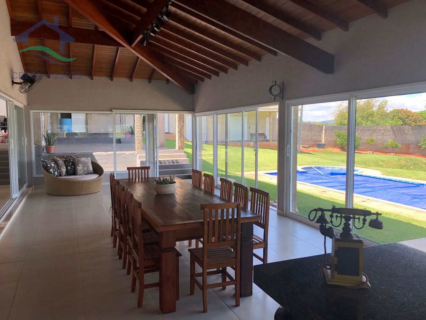 Casa de Condomínio à venda com 8 quartos, 680m² - Foto 1