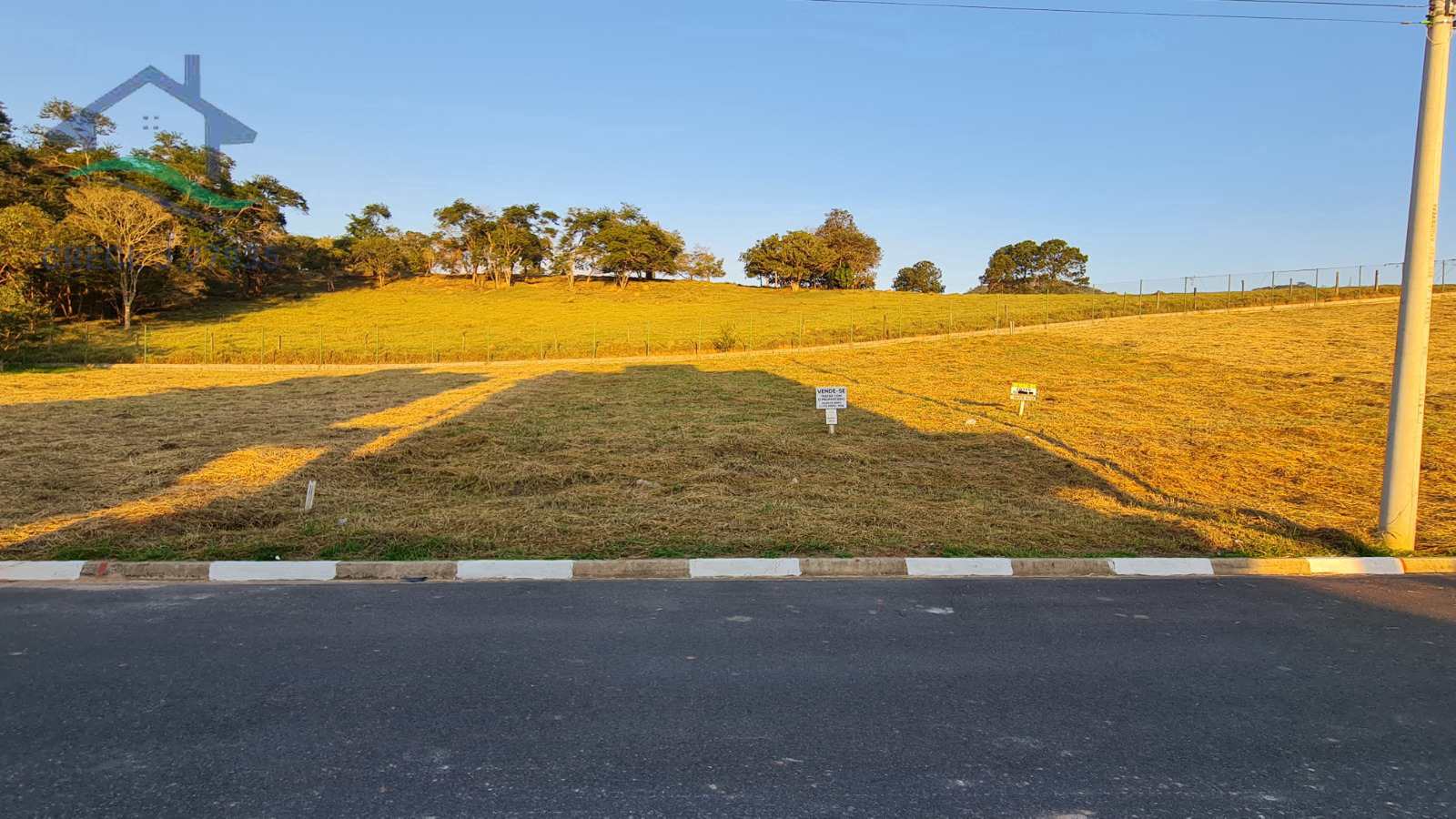 Terreno à venda, 365m² - Foto 1