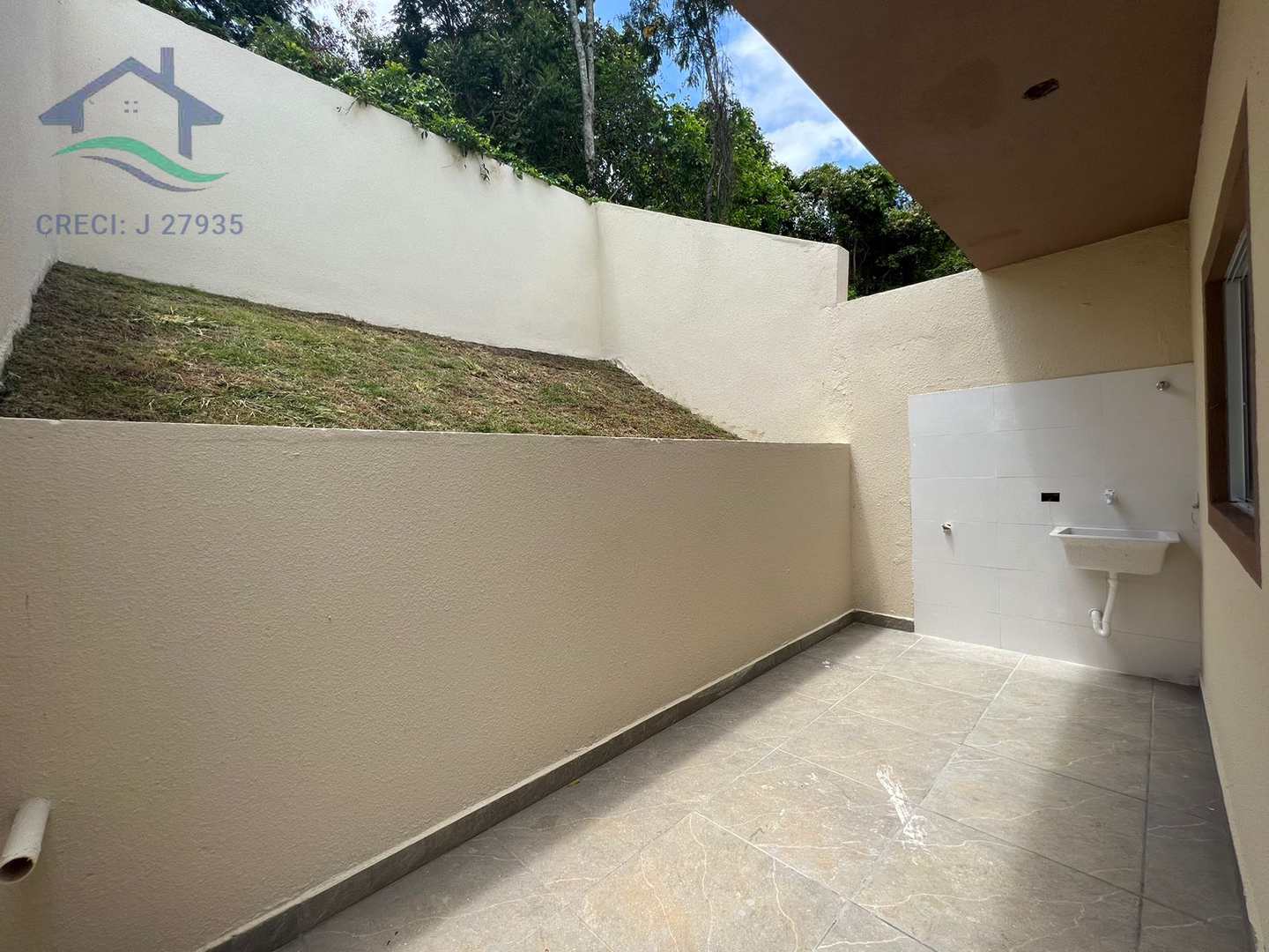 Casa à venda com 2 quartos, 51m² - Foto 8