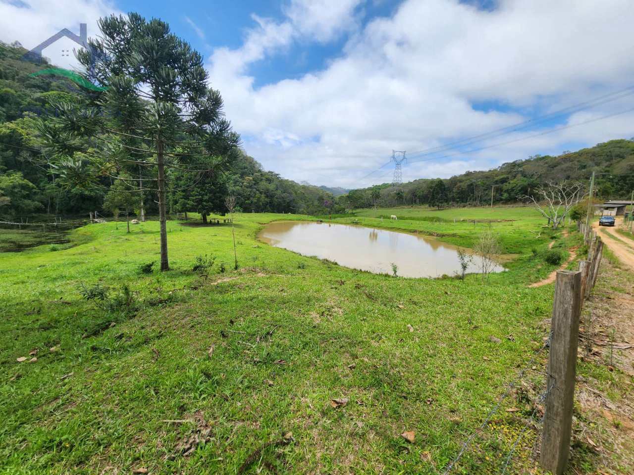 Fazenda à venda com 2 quartos, 532400m² - Foto 10