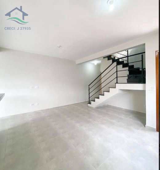 Casa à venda com 3 quartos, 136m² - Foto 3