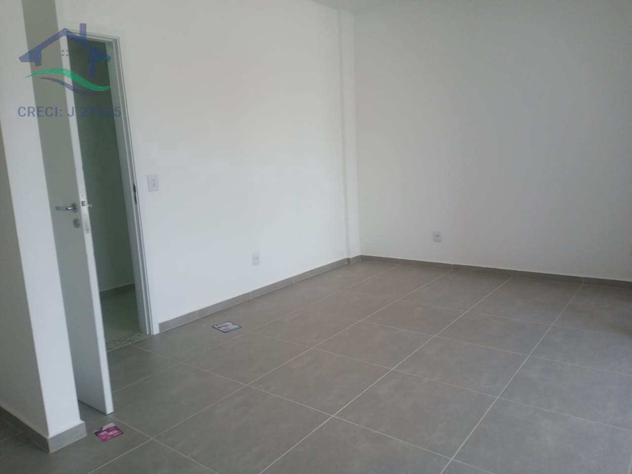 Apartamento à venda com 1 quarto, 42m² - Foto 3