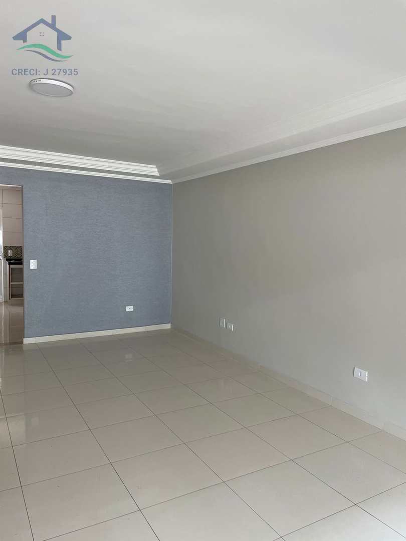 Casa à venda com 2 quartos, 140m² - Foto 3