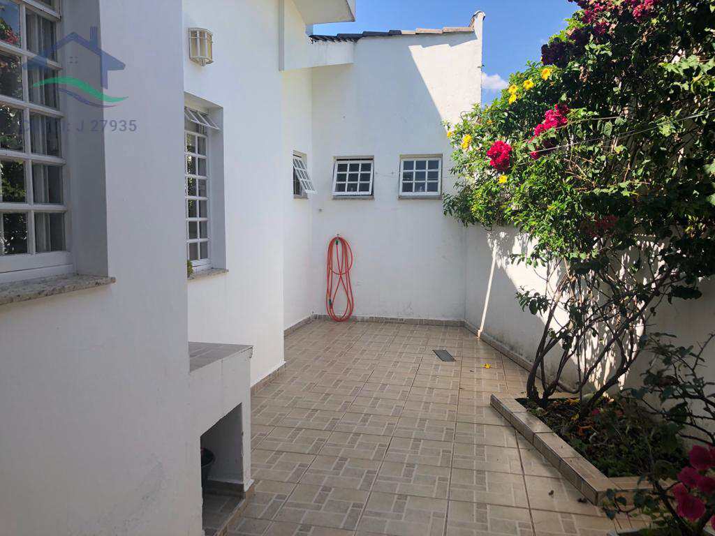 Casa à venda com 2 quartos, 174m² - Foto 16