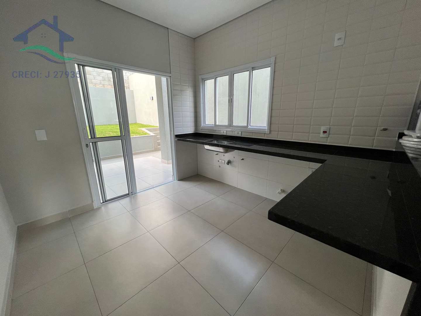 Casa à venda com 3 quartos, 129m² - Foto 5