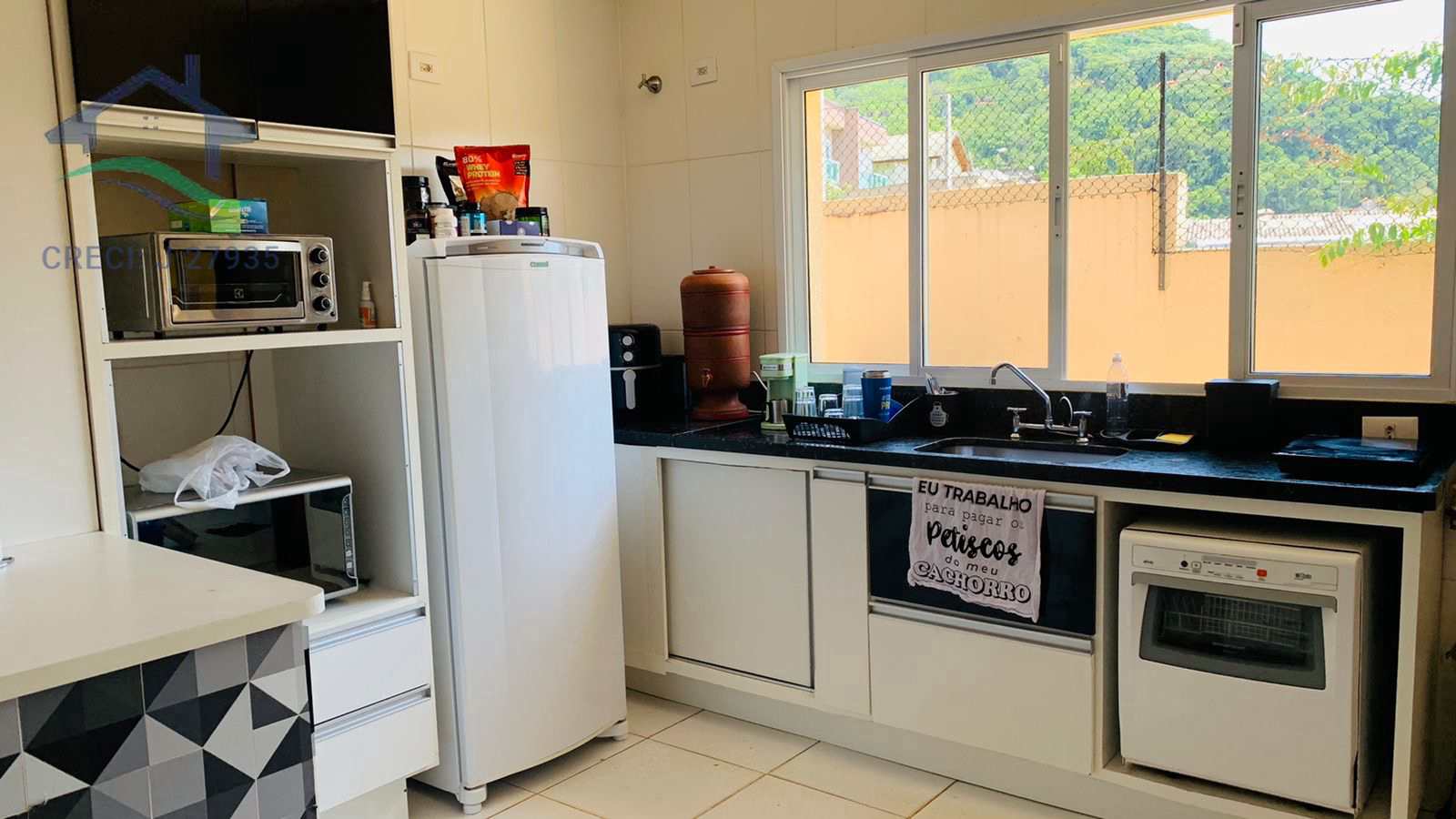 Casa à venda com 3 quartos, 190m² - Foto 12