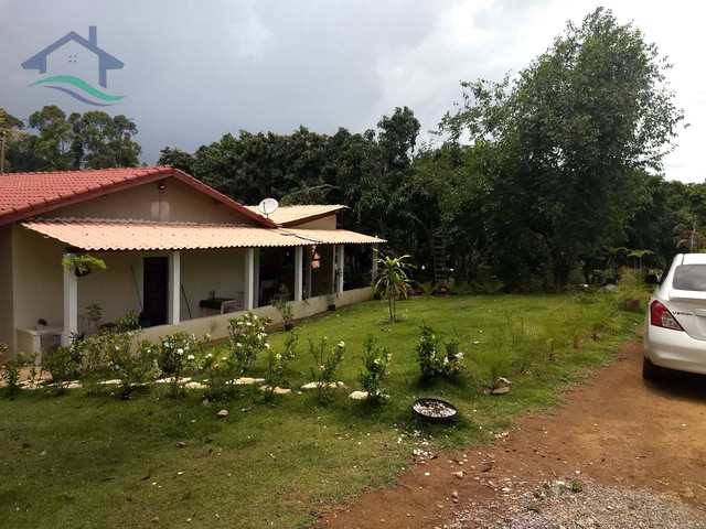 Fazenda à venda com 2 quartos, 130m² - Foto 1