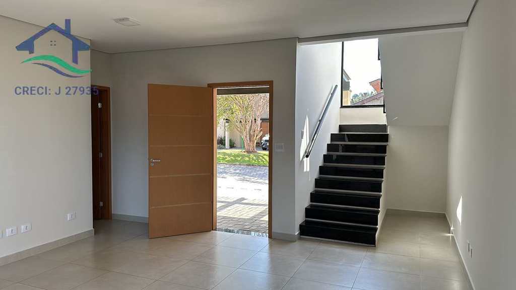 Casa de Condomínio para alugar com 3 quartos, 175m² - Foto 3