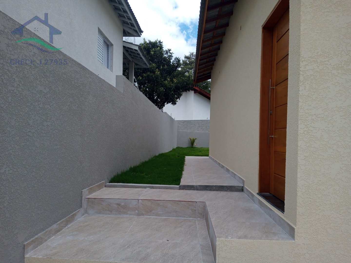 Casa à venda com 4 quartos, 95m² - Foto 25