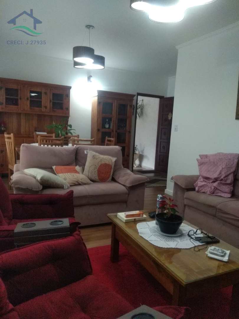 Casa à venda com 3 quartos, 142m² - Foto 2