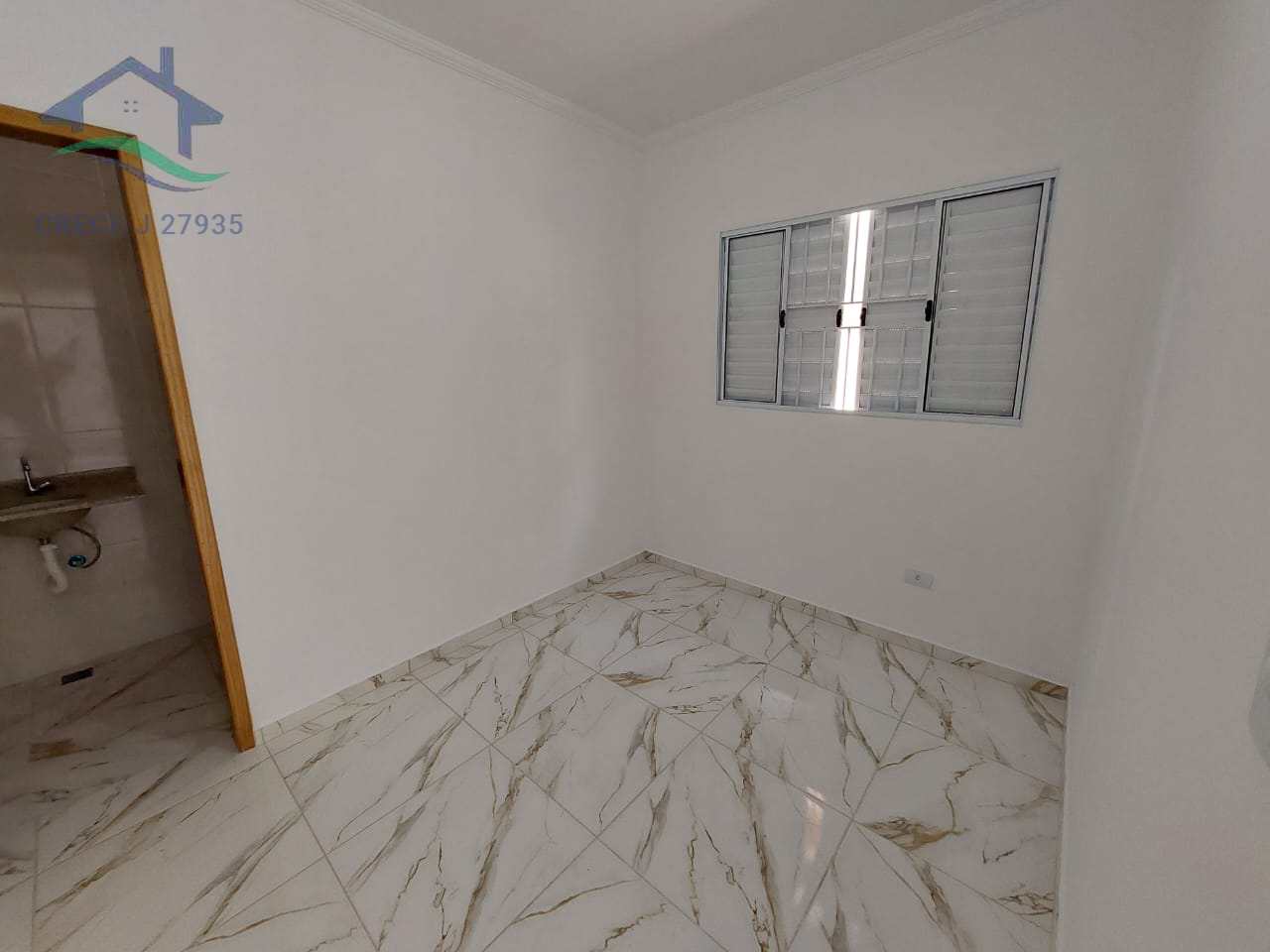 Casa à venda com 4 quartos, 102m² - Foto 9