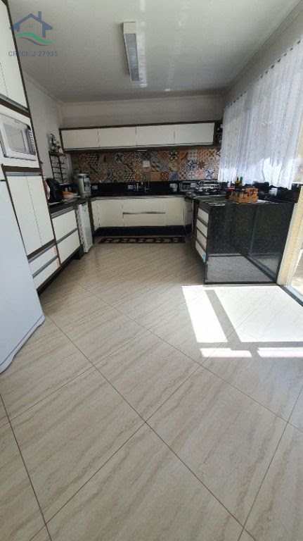 Casa de Condomínio à venda com 3 quartos, 110m² - Foto 9