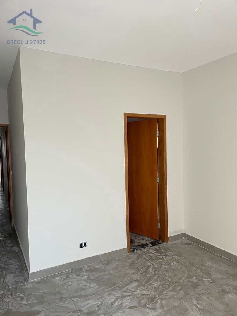 Casa à venda com 3 quartos, 131m² - Foto 18