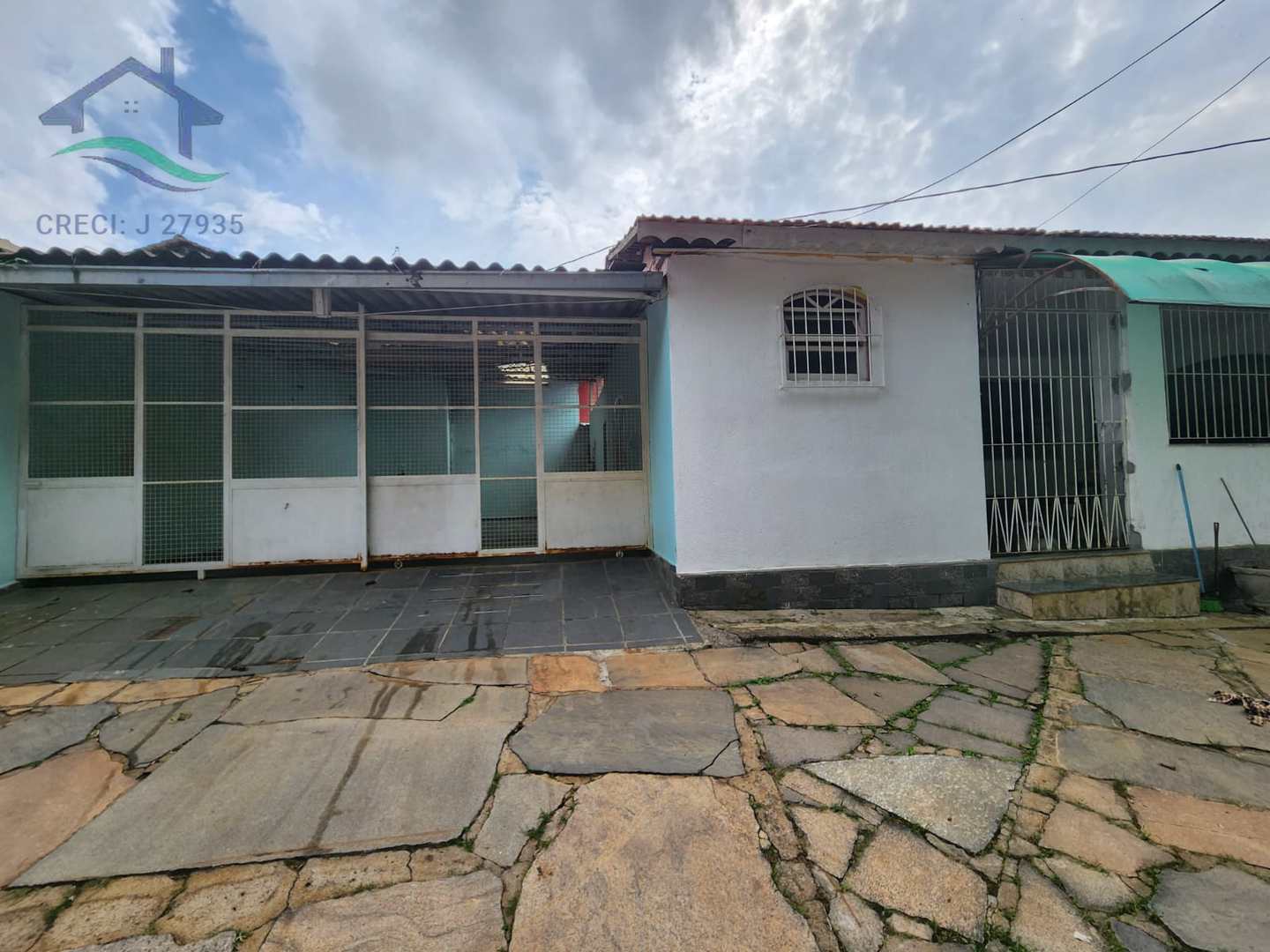 Casa à venda com 4 quartos, 250m² - Foto 14