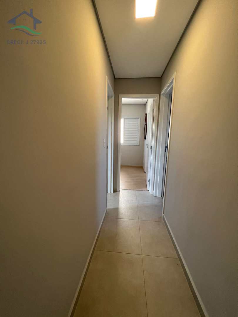 Apartamento à venda com 2 quartos, 70m² - Foto 4