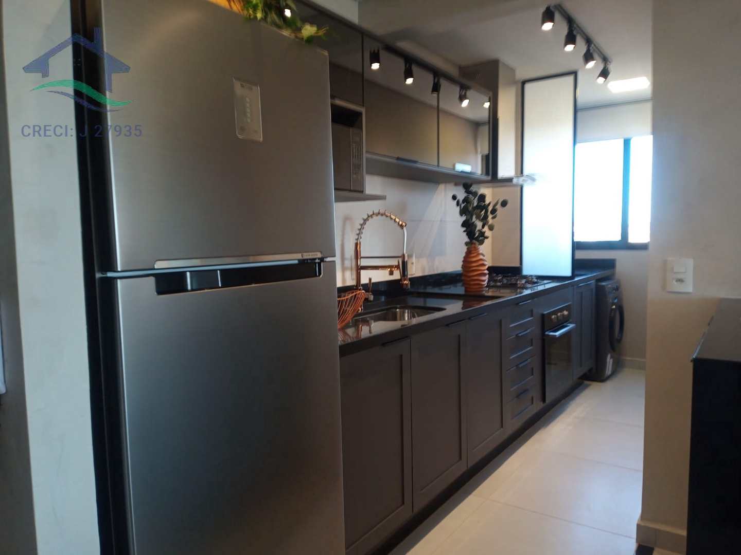 Apartamento à venda com 2 quartos, 61m² - Foto 7