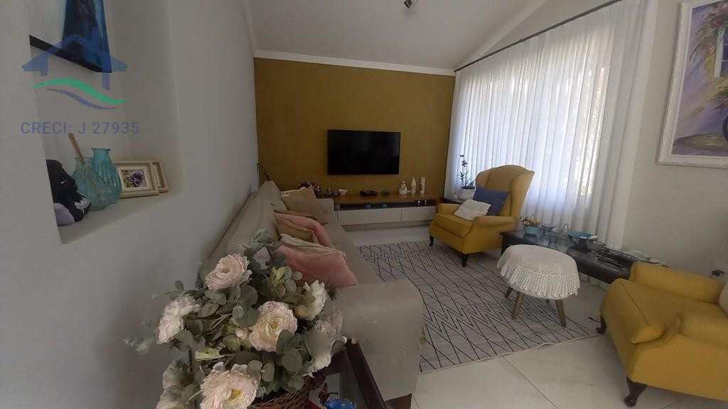 Casa à venda com 3 quartos, 161m² - Foto 4