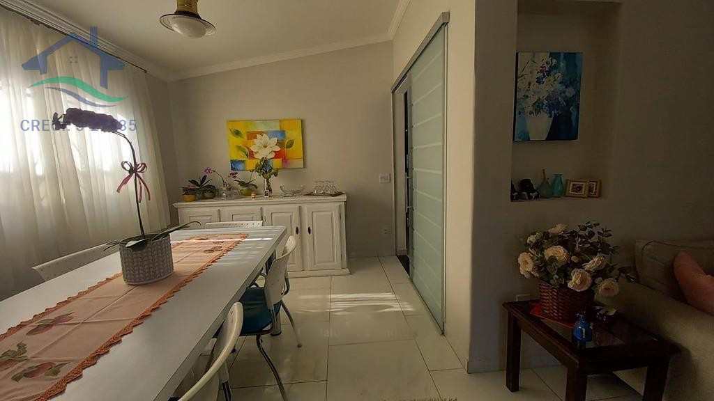 Casa à venda com 3 quartos, 161m² - Foto 7