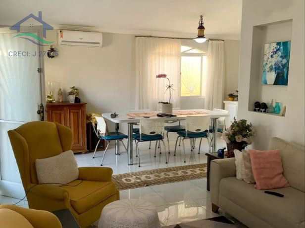 Casa à venda com 3 quartos, 161m² - Foto 2