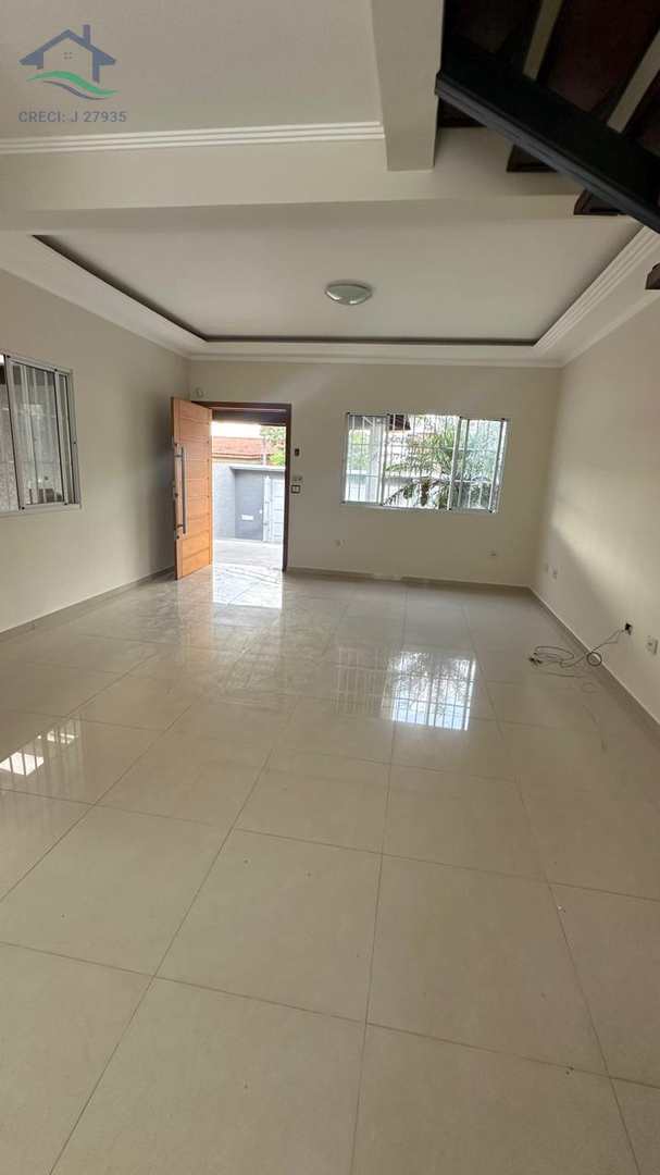 Casa à venda com 3 quartos, 181m² - Foto 4