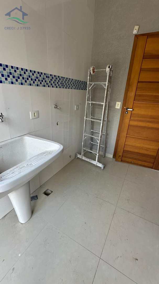 Casa à venda com 3 quartos, 181m² - Foto 17