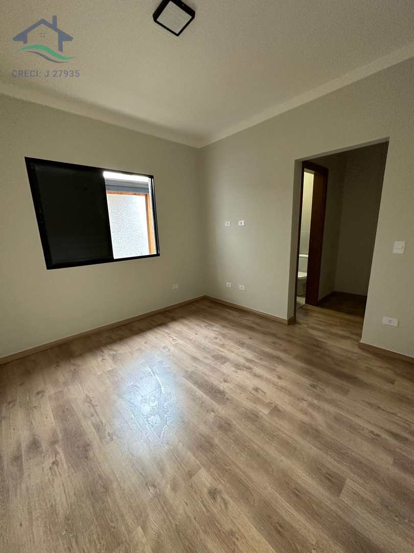 Casa à venda com 3 quartos, 92m² - Foto 5