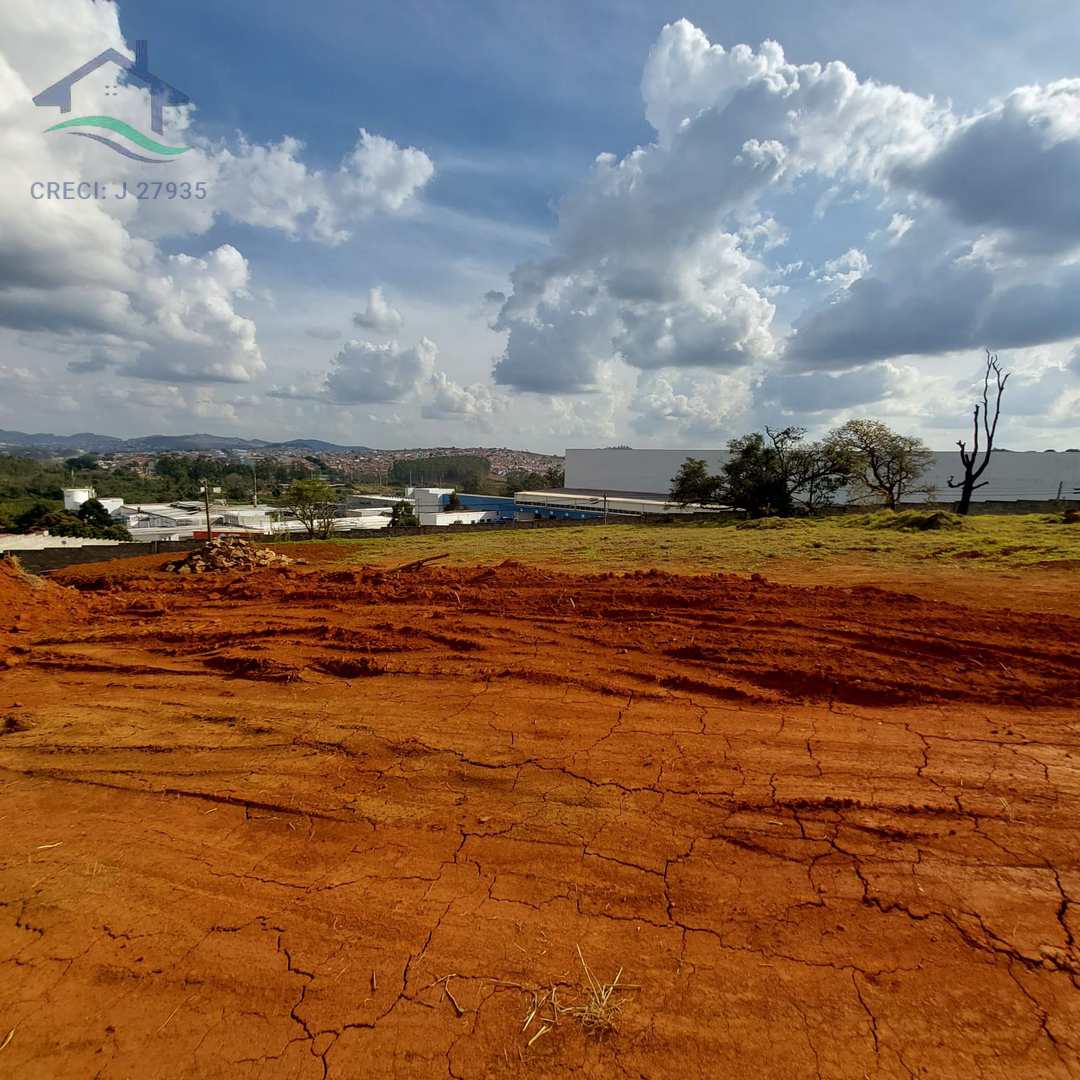 Terreno à venda, 2851m² - Foto 1