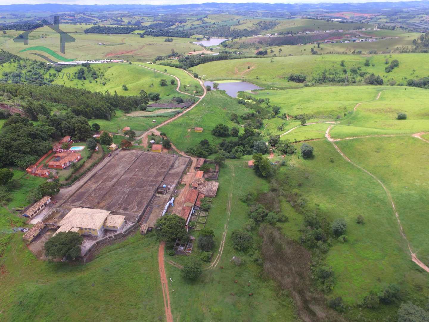 Fazenda à venda com 5 quartos, 100m² - Foto 16